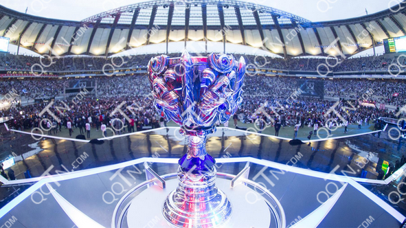 他先在虚拟 他先在虚拟